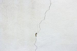 Crack in stucco/sheetrock